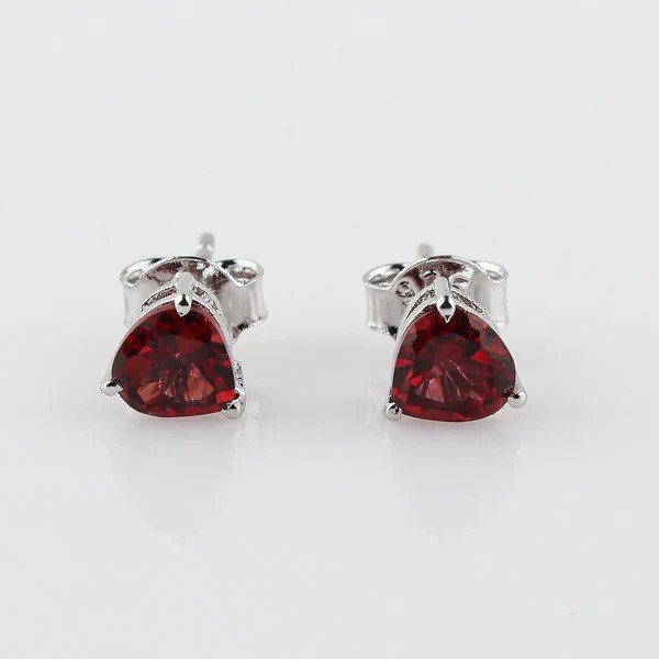 Romantic Red Garnet Heart Shape Stud Earrings Banner